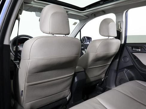Used 2015 Subaru Forester 2.5i Limited image 14