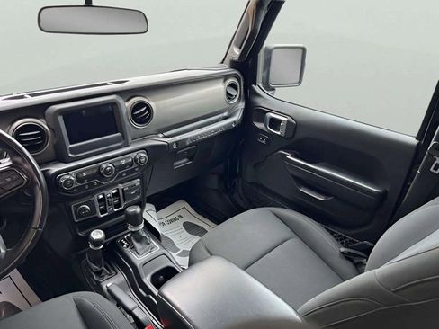 Used 2021 Jeep Wrangler Unlimited Sport image 7