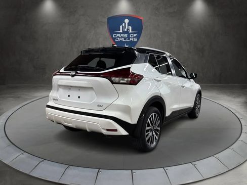 Used 2022 Nissan Kicks SV FWD image 5