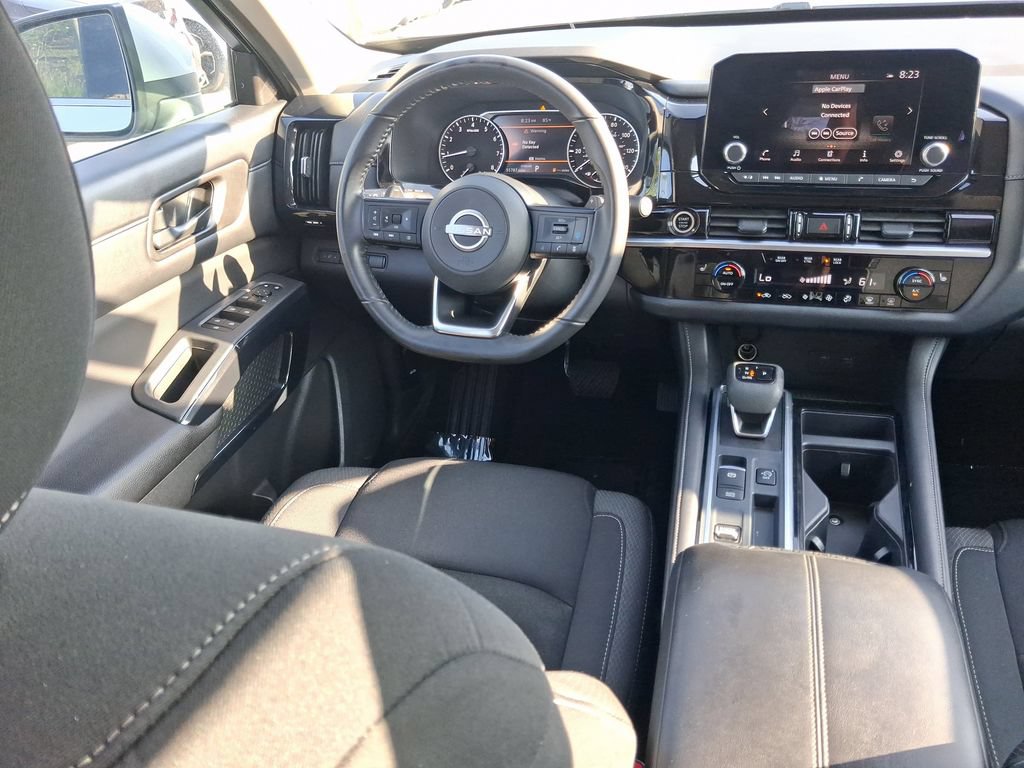 Certified 2024 Nissan Pathfinder SV FWD image 15