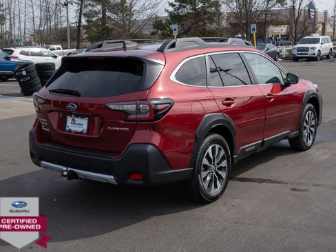 Used 2024 Subaru Outback Limited image 3