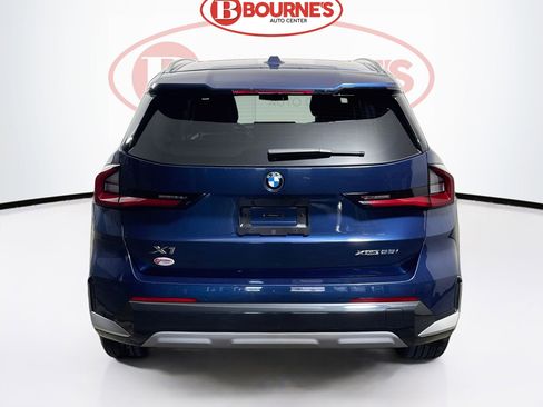 Used 2025 BMW X1 xDrive28i AWD/4WD image 10