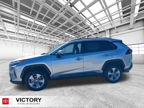 Certified 2025 Toyota RAV4 XLE image 6