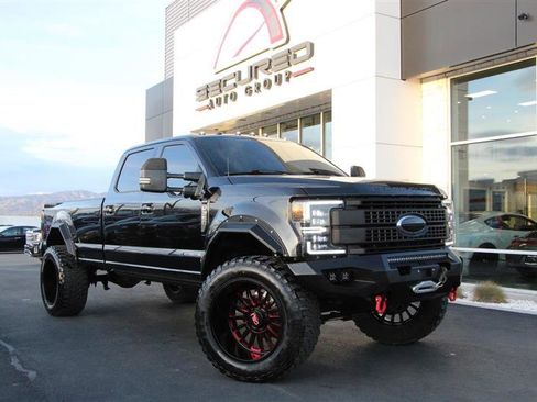 Used 2017 Ford F350 Platinum w/ Platinum Ultimate Package image 61