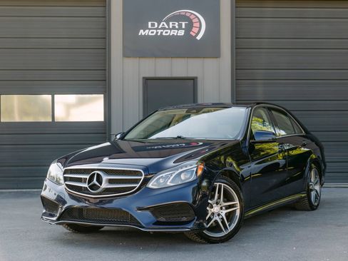 Used 2015 Mercedes-Benz E 350 4MATIC Sedan w/ Premium 1 Package image 3