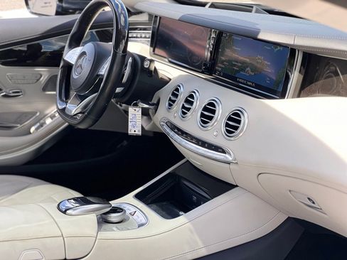 Used 2016 Mercedes-Benz S 550 4MATIC Coupe image 19