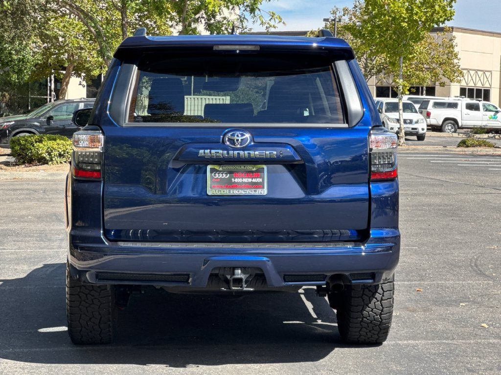 Used 2023 Toyota 4Runner TRD Sport w/ Technology Package AWD/4WD image 6