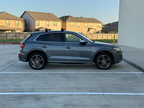 Used 2018 Audi SQ5 Premium Plus AWD/4WD image 8