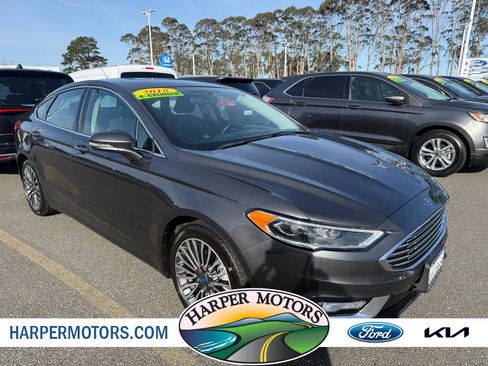 Used 2018 Ford Fusion Titanium image 1