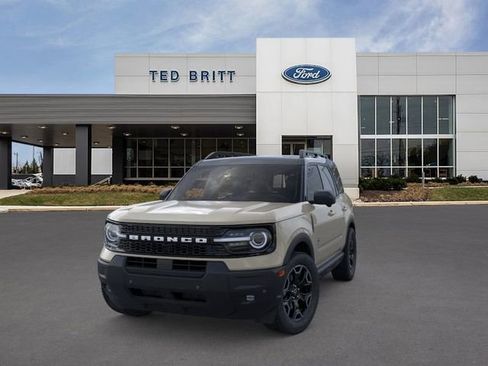 New 2025 Ford Bronco Sport Outer Banks w/ Outer Banks Tech Package+ image 3