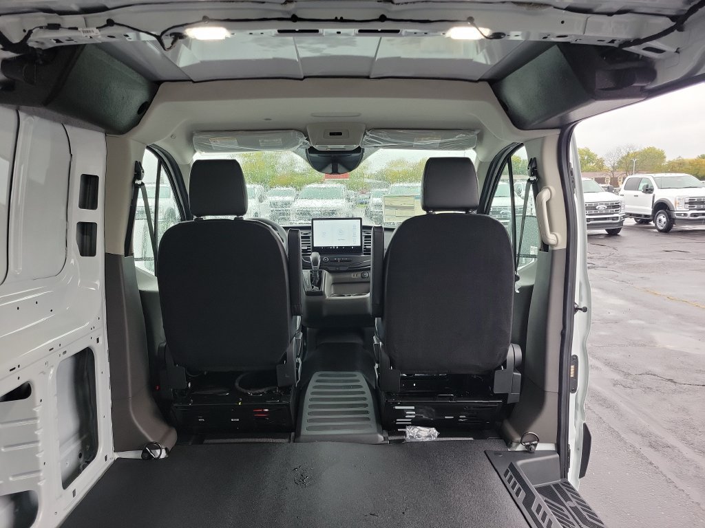 New 2027 Ford Transit 250 Low Roof RWD image 19