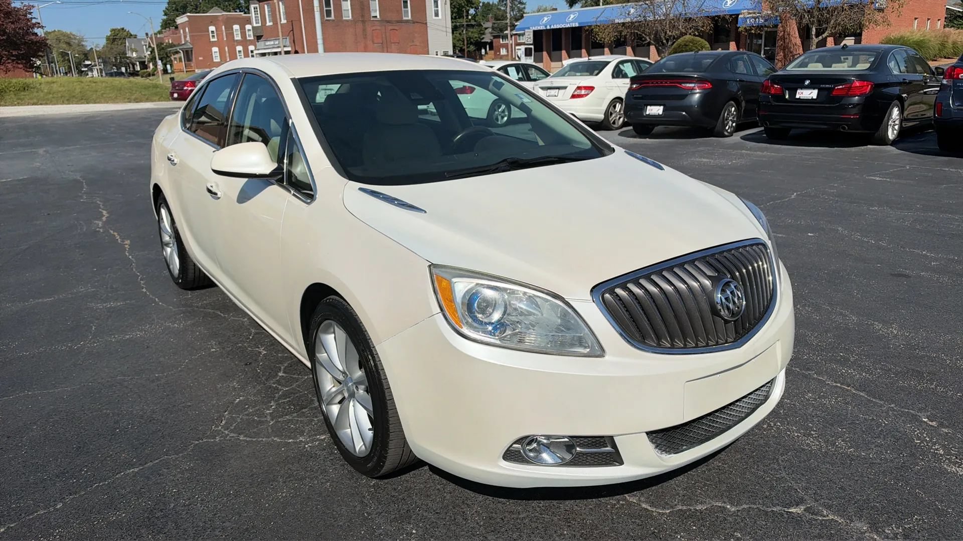 Used 2015 Buick Verano Leather FWD image 3