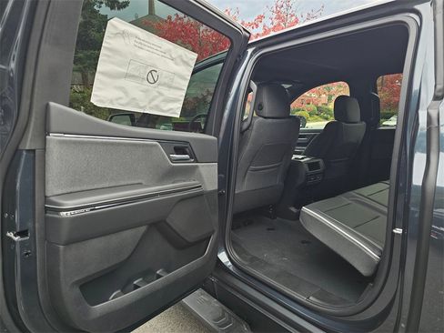 New 2026 GMC Sierra EV Elevation image 35