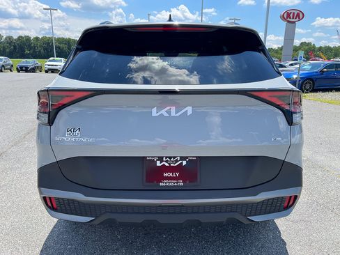 Used 2024 Kia Sportage X-Line w/ X-Line Premium Package AWD/4WD image 4