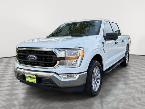 Used 2022 Ford F150 XLT w/ Equipment Group 301A Mid AWD/4WD image 4