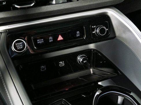 New 2026 Audi Q5 Premium Plus AWD/4WD image 17