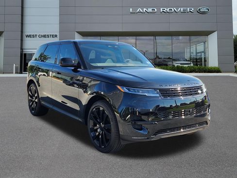 New 2026 Land Rover Range Rover Sport SE AWD/4WD image 2