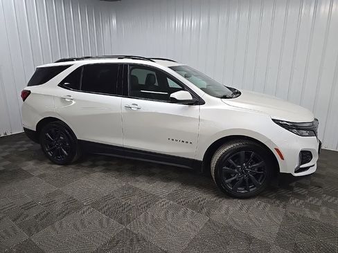 Used 2022 Chevrolet Equinox RS AWD/4WD image 1