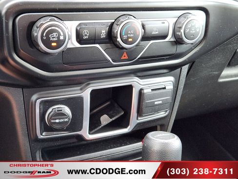 Used 2021 Jeep Gladiator Sport AWD/4WD image 26