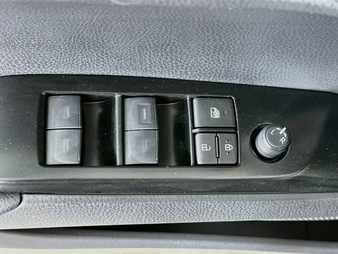 Used 2026 Toyota Camry LE FWD image 15