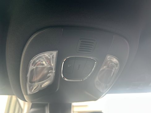 New 2026 Jeep Compass Latitude image 17