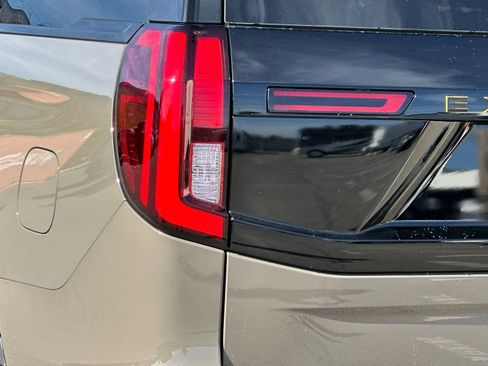 New 2026 Ford Expedition Tremor image 36