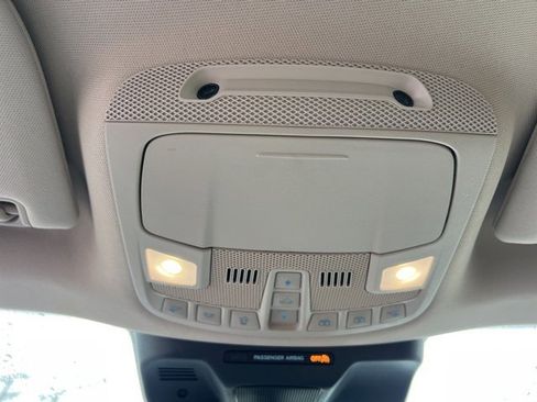 Used 2022 Ford Expedition Platinum image 32