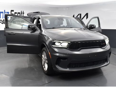 Used 2024 Dodge Durango GT AWD/4WD image 25