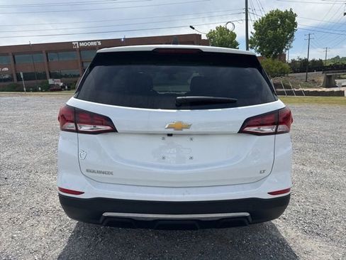 Used 2024 Chevrolet Equinox LT FWD image 7