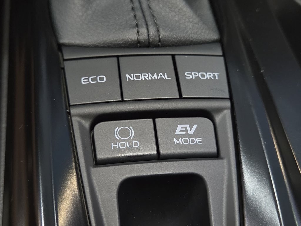 New 2026 Toyota Camry SE w/ Convenience Package FWD image 21