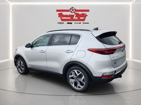 Used 2020 Kia Sportage EX w/ Option Group 15 FWD image 3