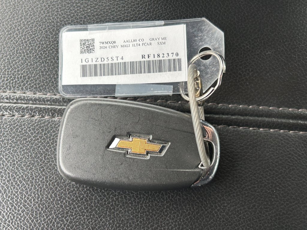 Used 2024 Chevrolet Malibu LT FWD image 34