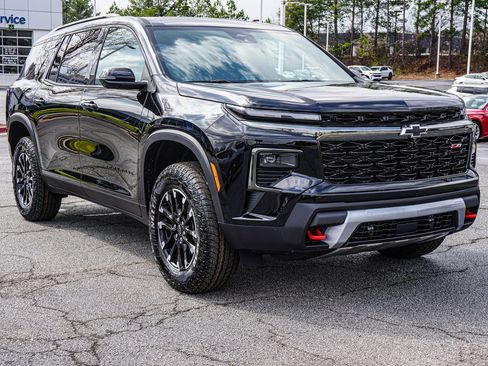 New 2026 Chevrolet Traverse Z71 w/ Driver Confidence Package image 4