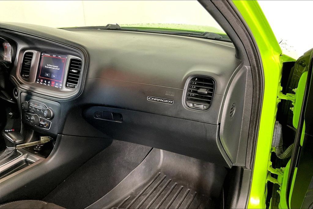 Used 2023 Dodge Charger R/T w/ Plus Group RWD image 18