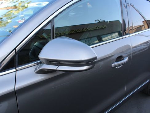 Used 2017 Lincoln MKC Select w/ Select Plus Package image 12