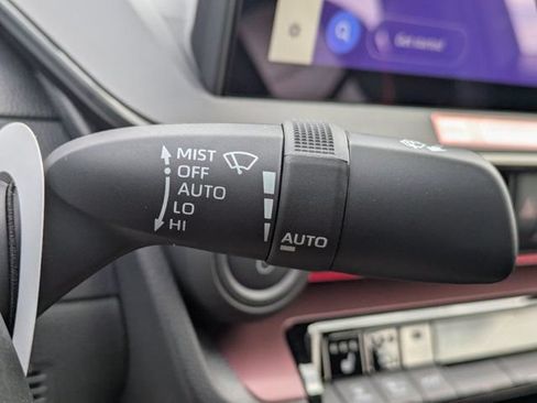New 2026 Toyota Prius Plug-In Hybrid FWD image 29