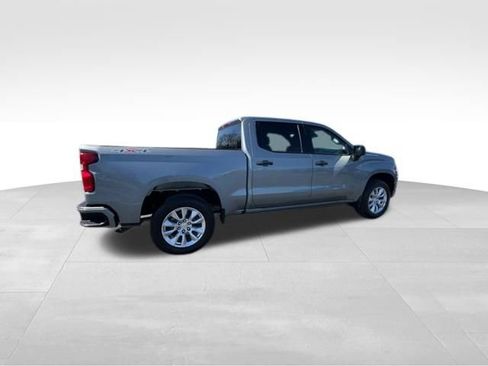 Certified 2024 Chevrolet Silverado 1500 Custom image 10