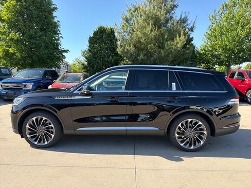 New 2026 Lincoln Aviator Reserve AWD/4WD image 9