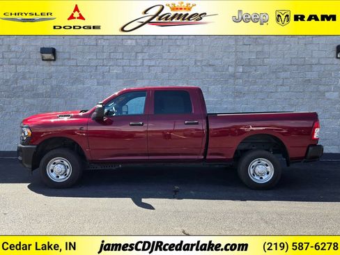 Used 2024 RAM 2500 Tradesman AWD/4WD image 2