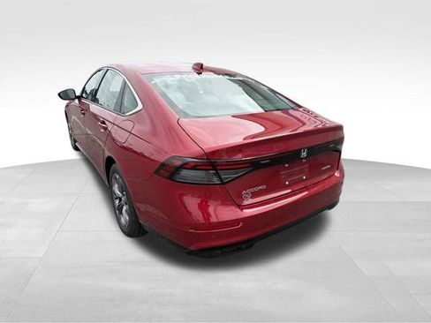 Used 2025 Honda Accord EX-L image 6