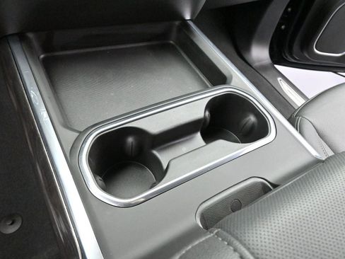 Used 2025 Chevrolet Silverado 3500 LTZ w/ LTZ Plus Package image 21