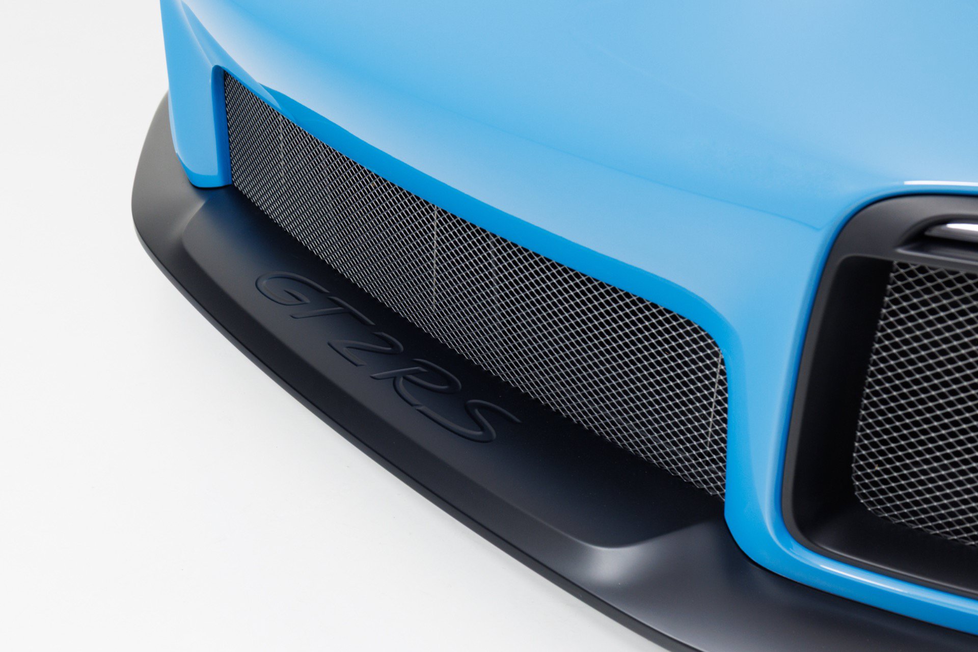 Used 2019 Porsche 911 GT2 RS RWD image 60