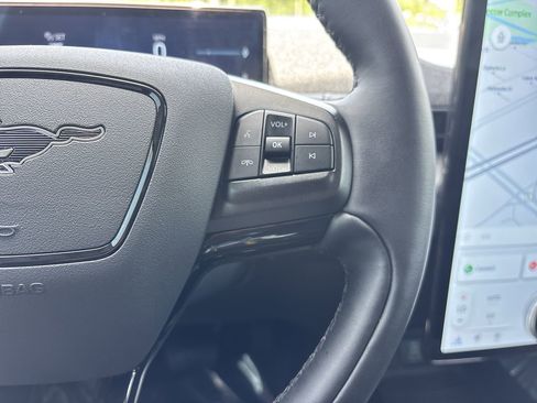 Used 2025 Ford Mustang Mach-E Premium AWD/4WD image 28