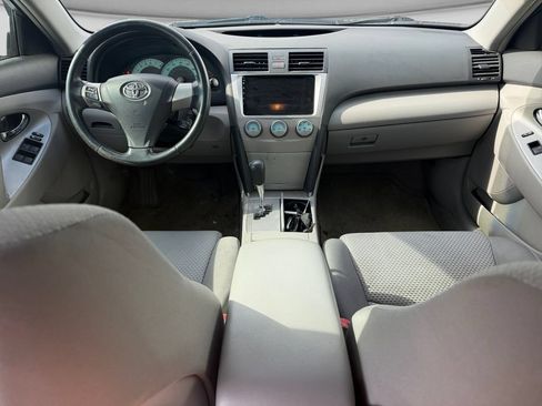 Used 2008 Toyota Camry SE FWD image 23