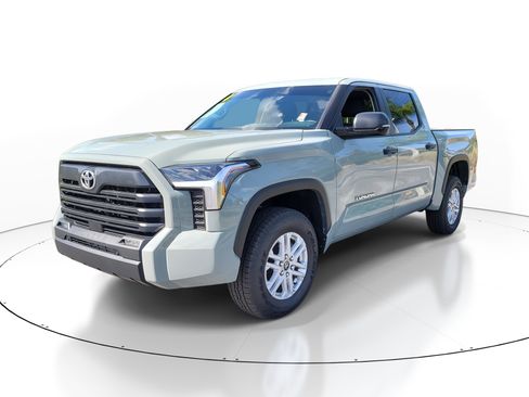 Used 2024 Toyota Tundra SR5 image 3