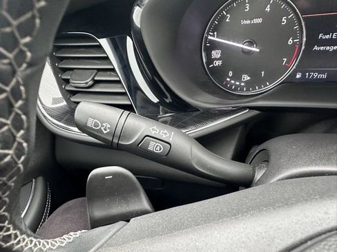 Used 2022 Buick Envision Essence w/ Safety Package image 21