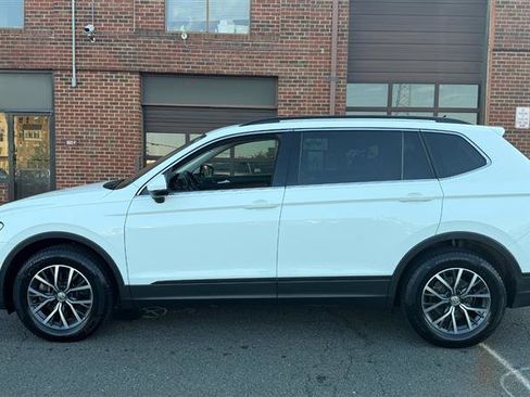 Used 2019 Volkswagen Tiguan SE AWD/4WD image 13