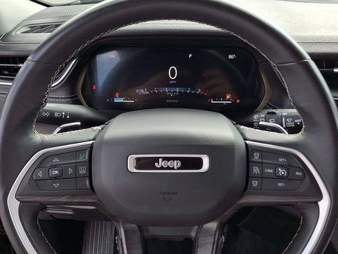 Used 2021 Jeep Grand Cherokee L Limited AWD/4WD image 20
