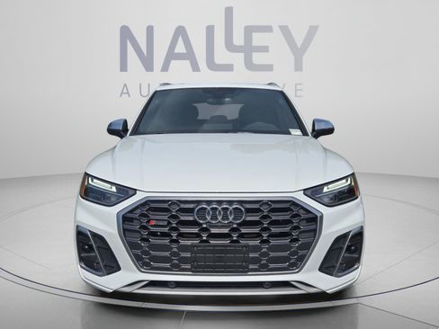 Used 2021 Audi SQ5 Premium Plus w/ Premium Plus Package AWD/4WD image 8