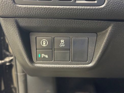 Used 2018 Honda Accord Touring image 34